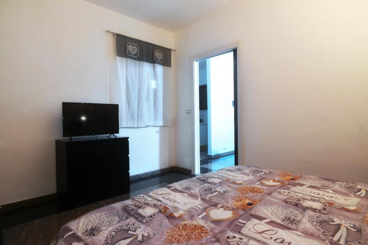 Oasi In Centro Apartment Bari Ngoại thất bức ảnh